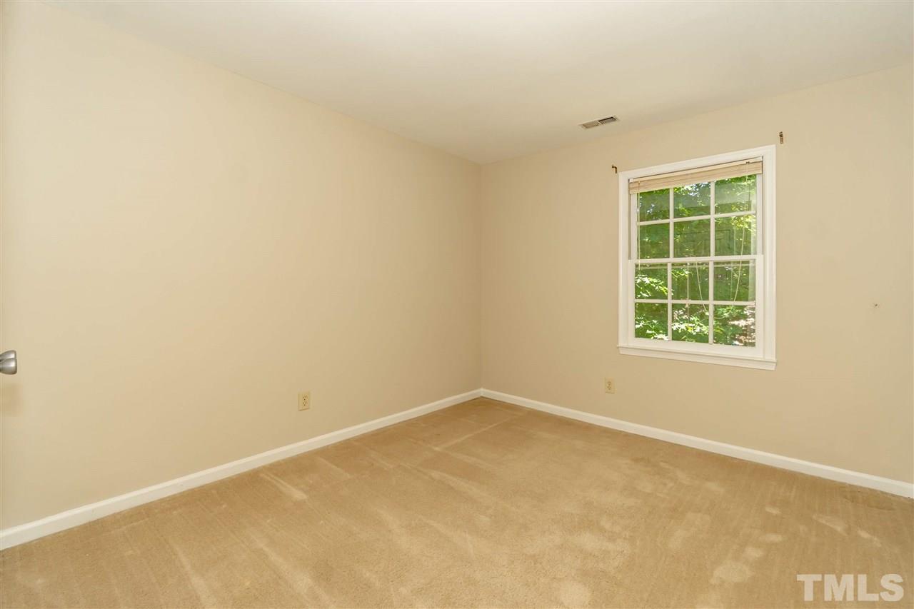 8113 Coleraine Court Raleigh, NC 27615 - Photo 16 of 28