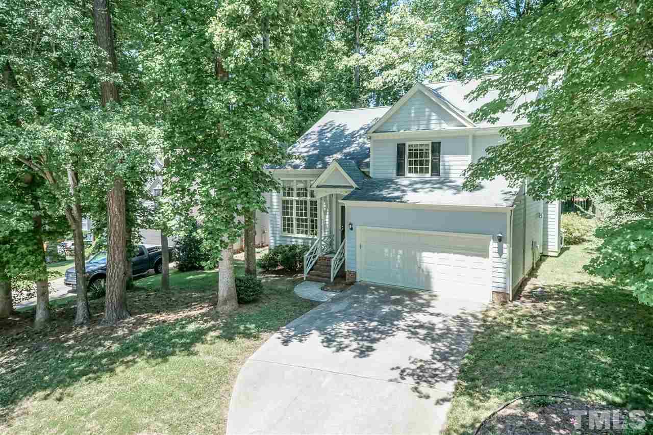 8113 Coleraine Court Raleigh, NC 27615 - Photo 3 of 28