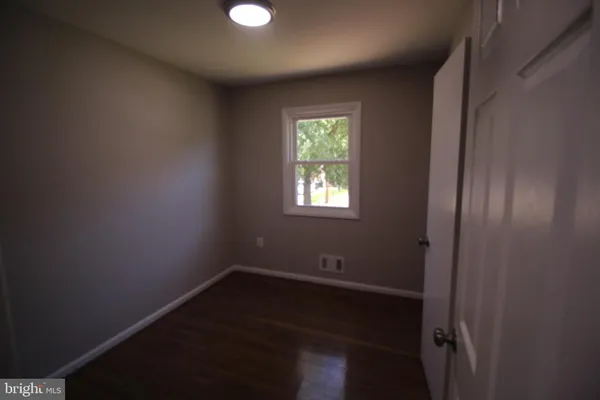 $429,000 | 9003 Anna Drive, Clinton, MD 20735