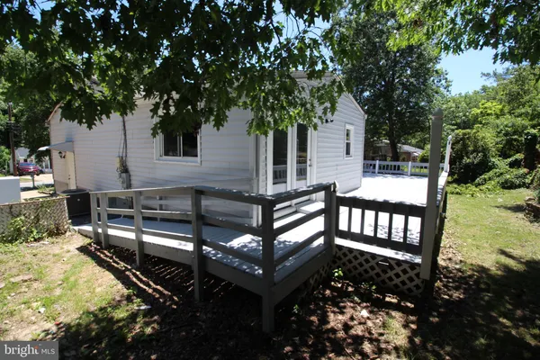 $429,000 | 9003 Anna Drive, Clinton, MD 20735