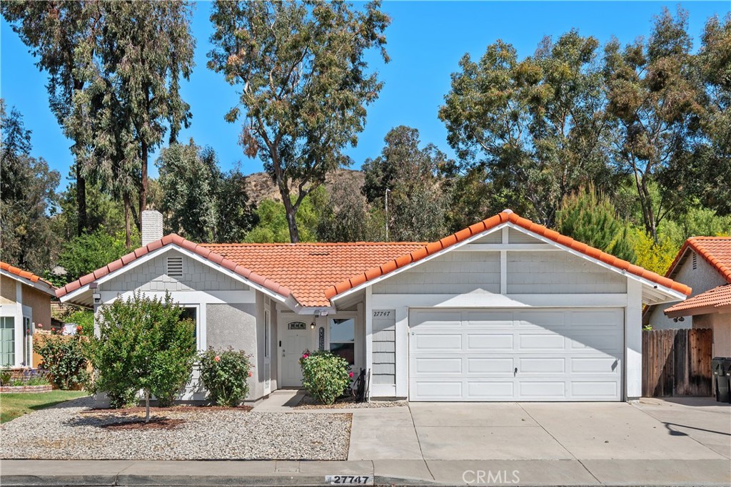 27747 Wakefield Road Castaic, CA 91384 - Photo 1 of 1 4 Bedroom, Single Story Rare Gem
