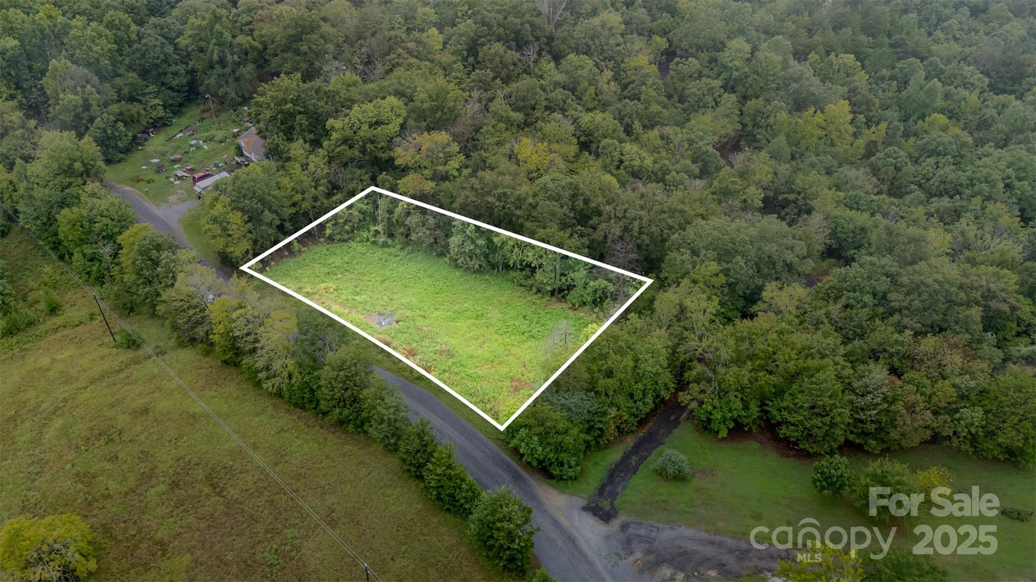 1554 Mason Montgomery Road Clover, SC 29710 - Photo 1 of 19 a view of a backyard