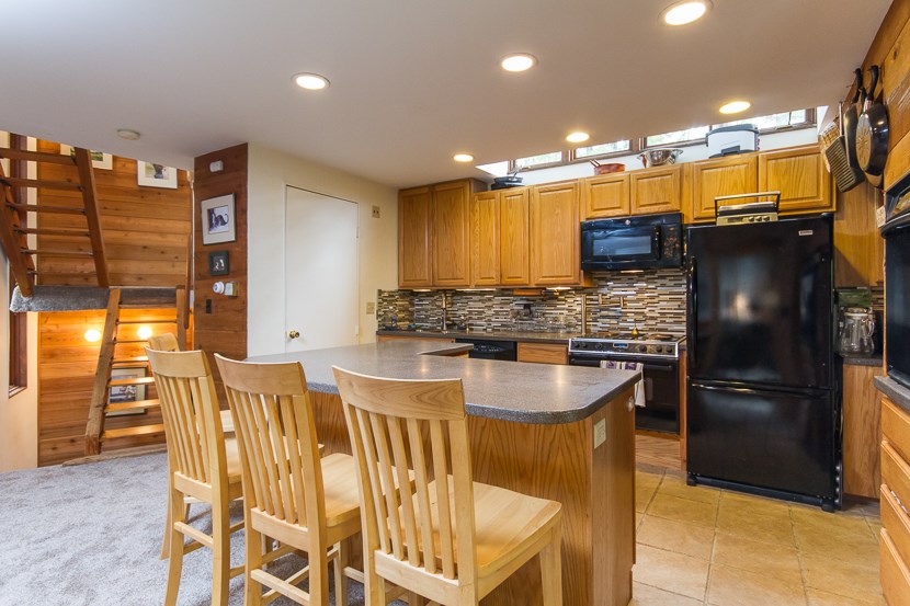 17 Spruce High Road Winhall, VT 05340 - Photo 11 of 40