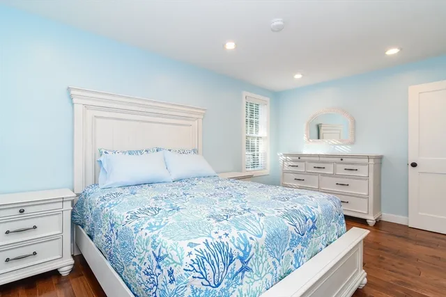 $2,500 | 27 Bellavista Drive, Bourne, MA 02559