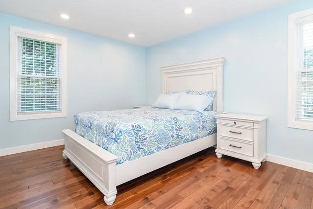 $2,500 | 27 Bellavista Drive, Bourne, MA 02559