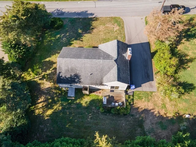 $2,500 | 27 Bellavista Drive, Bourne, MA 02559