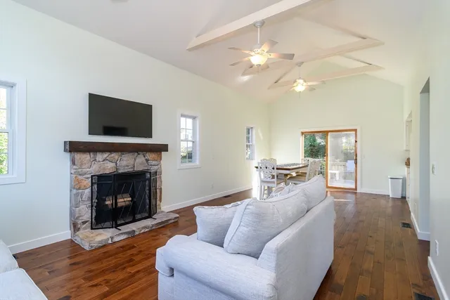 $2,500 | 27 Bellavista Drive, Bourne, MA 02559