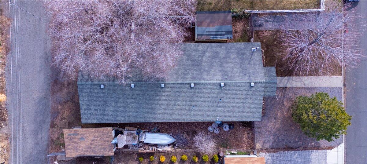 216 Southwest 3rd Street Redmond, OR 97756 - Photo 20 of 22 Roof