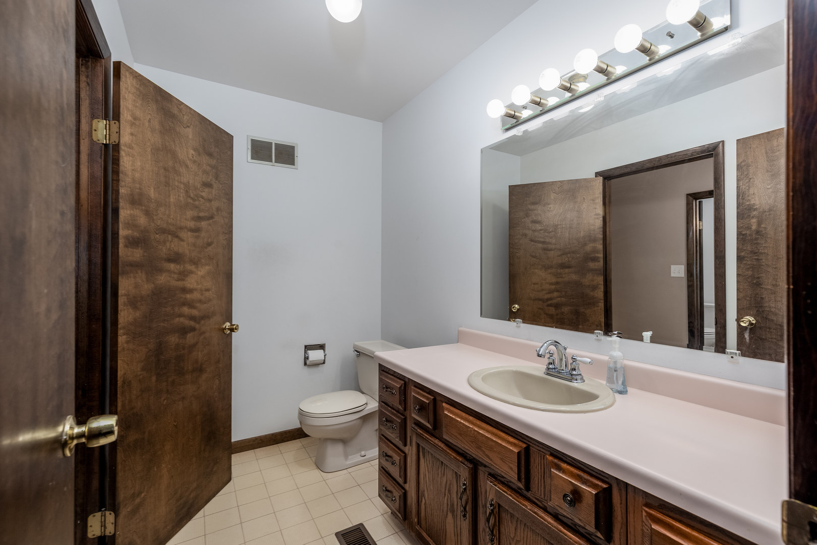 2940 East 1509th Road Ottawa, IL 61350 - Photo 18 of 36
