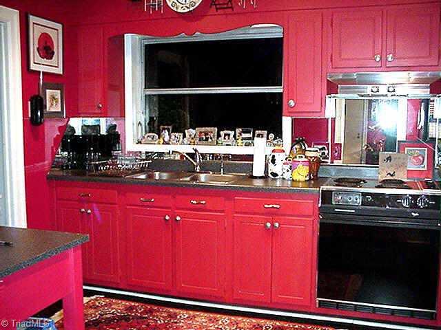 202 Shadow Valley Road High Point, NC 27262 - Photo 4 of 7 Other.