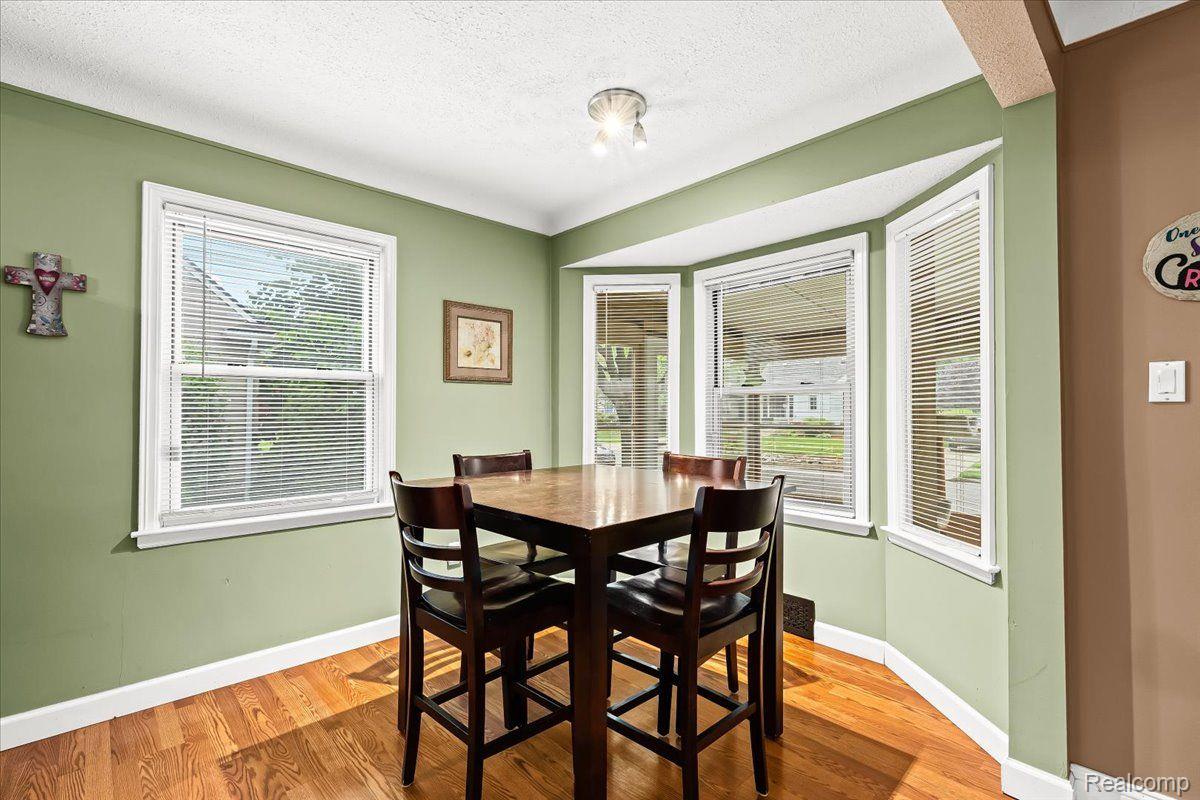 1738 Eaton Road Berkley, MI 48072 - Photo 7 of 28 Gallery Image 7
