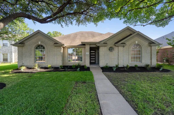 $319,900 | 1123 Thackeray Lane, Pflugerville, TX 78660