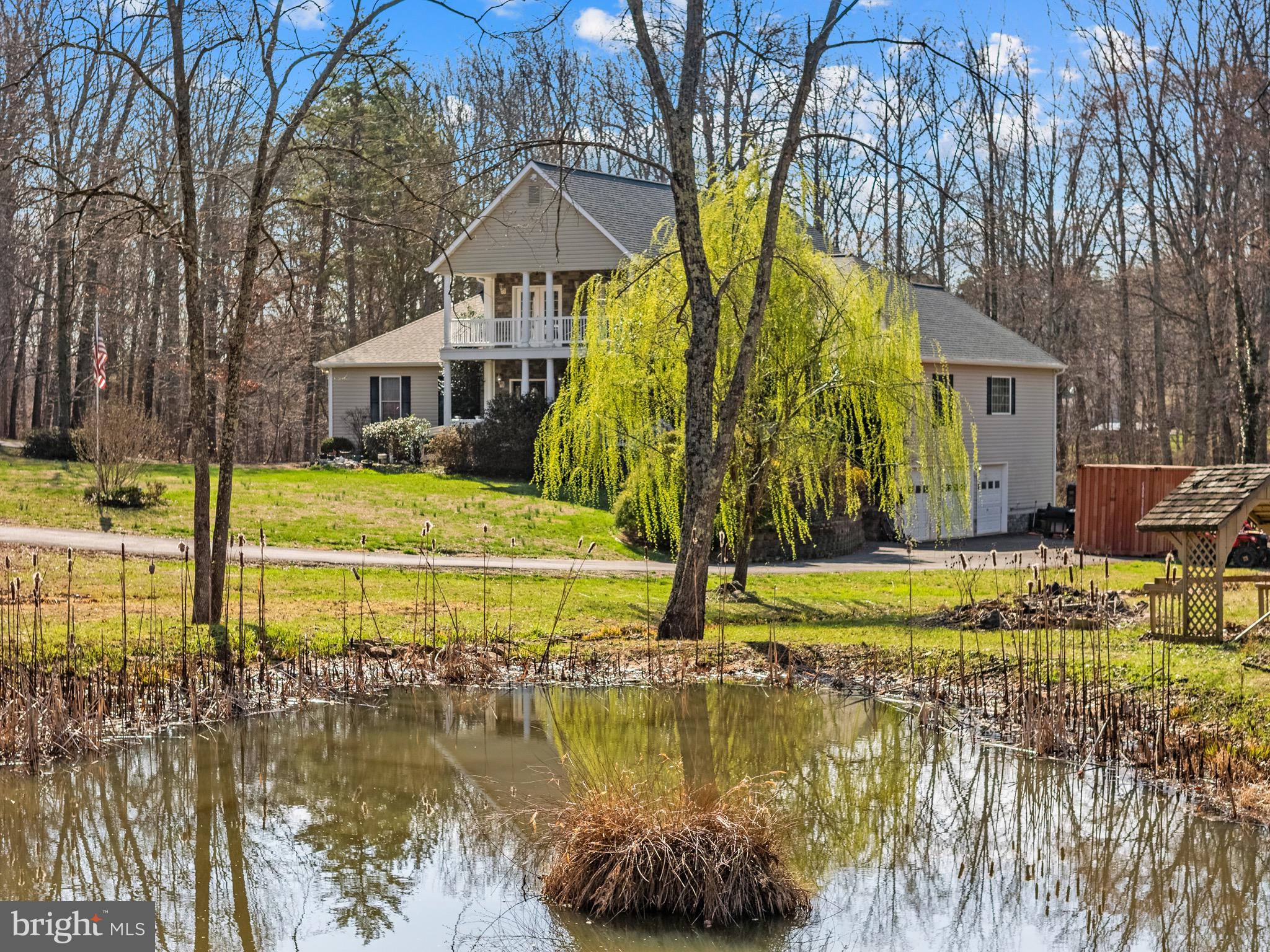 10409 Lees Mill Road Warrenton, VA 20186 - Photo 6 of 57 STOCKED POND