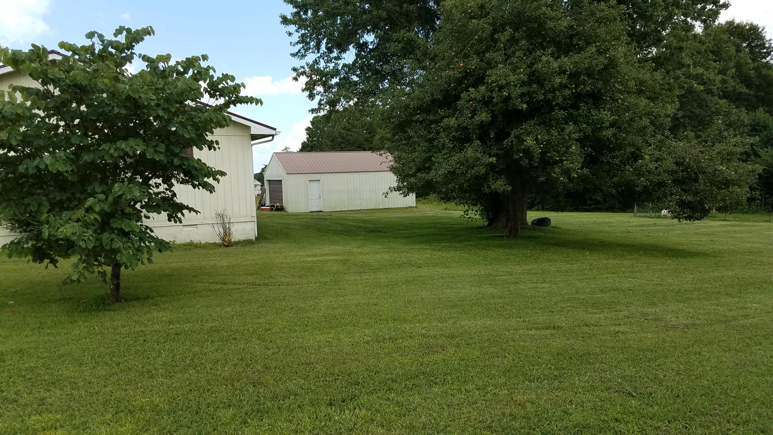350 York Road Crossville, TN 38555 - Photo 3 of 24 03