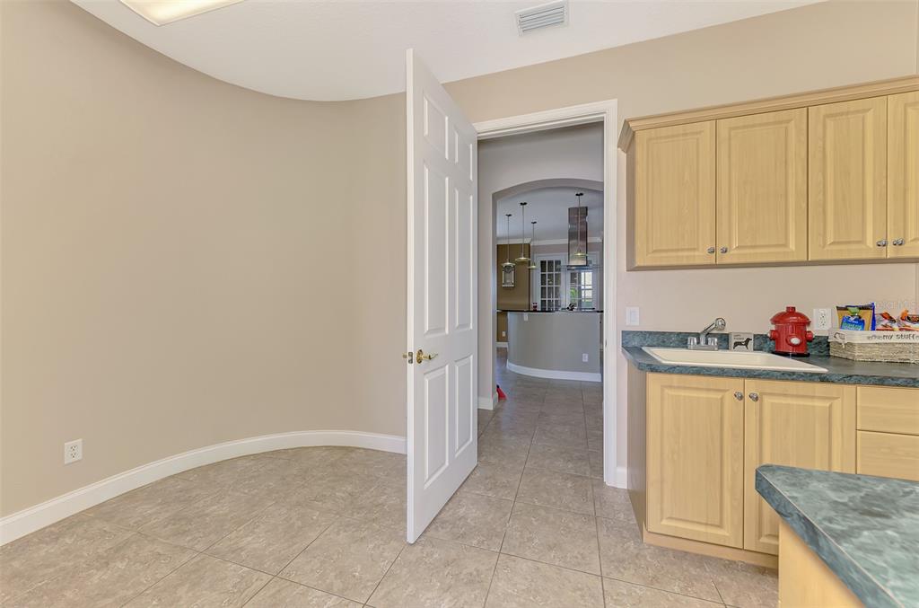 935 Graham Road Venice, FL 34293 - Photo 54 of 67