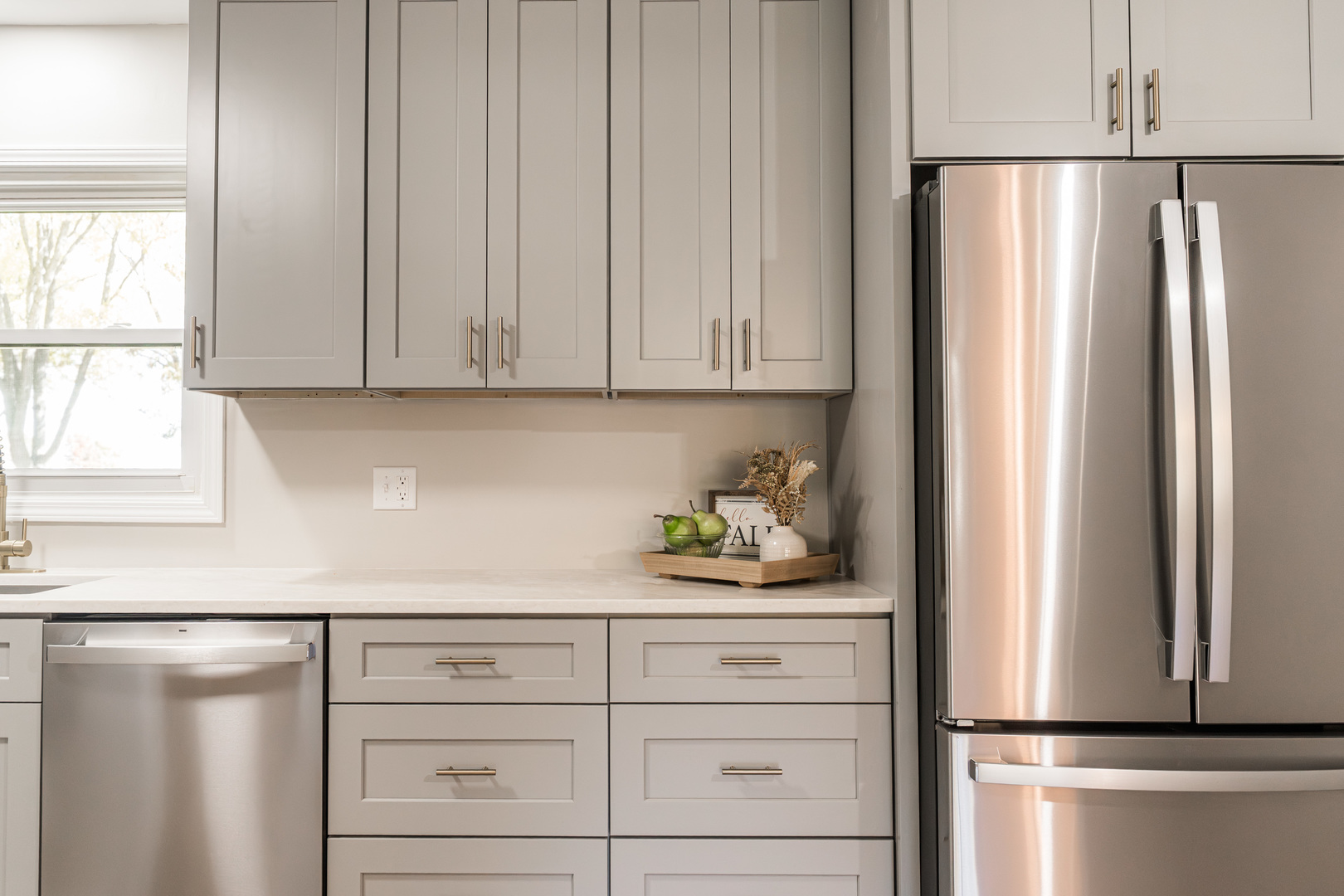 21044 Virginia Road DeKalb, IL 60115 - Photo 16 of 58 a kitchen with appliances and cabinets