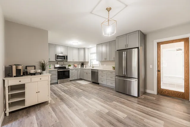 $350,000 | 21044 Virginia Road, DeKalb, IL 60115