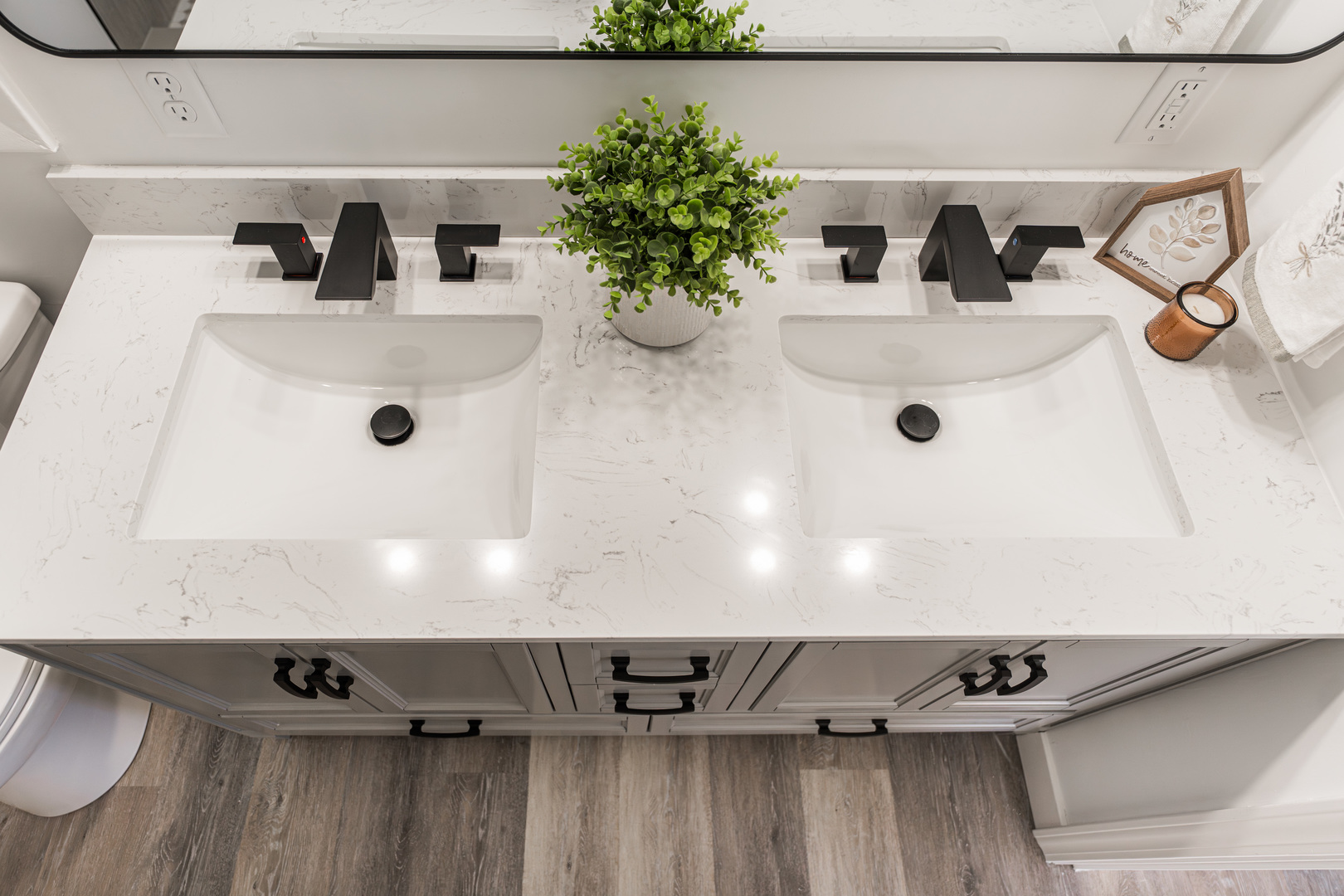 21044 Virginia Road DeKalb, IL 60115 - Photo 33 of 58 a view of counter top space