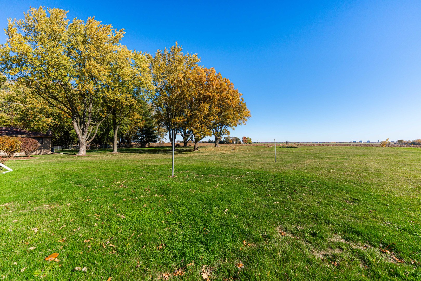 21044 Virginia Road DeKalb, IL 60115 - Photo 54 of 58 a view of a park with large trees