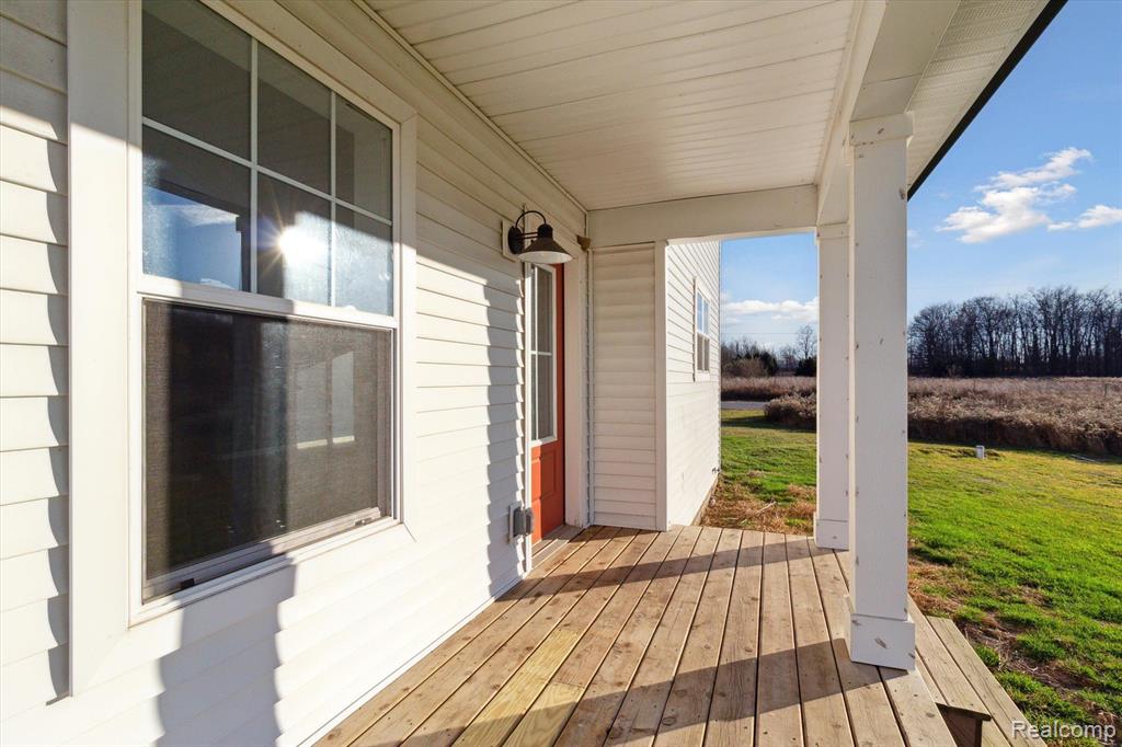 1903 South Elba Road Lapeer, MI 48446 - Photo 7 of 49