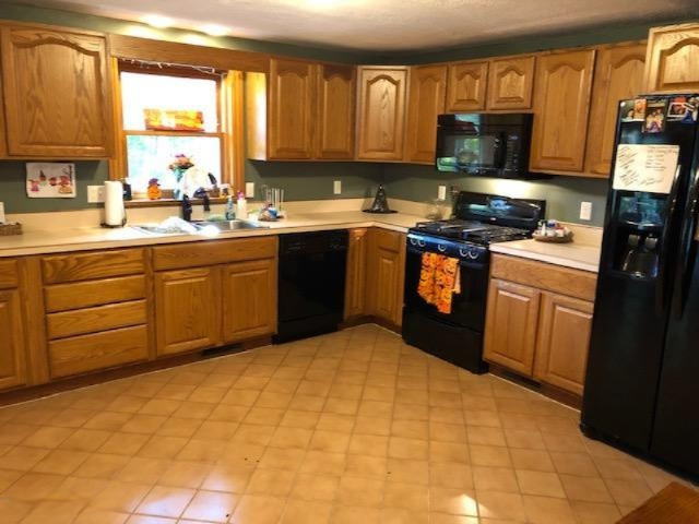 340 West 18 Road Mesick, MI 49668 - Photo 14 of 81 IMG_9766