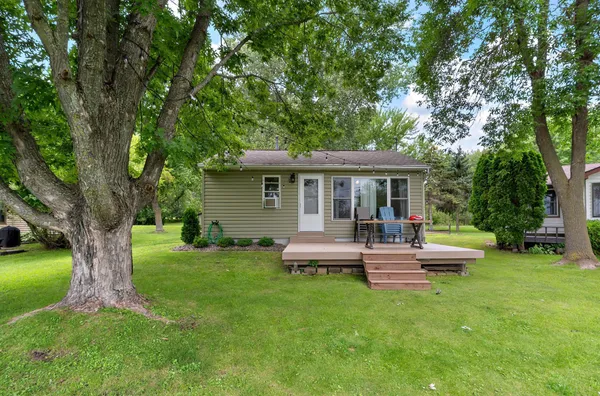 $450,000 | 30125 Norway Avenue, Lindstrom, MN 55045