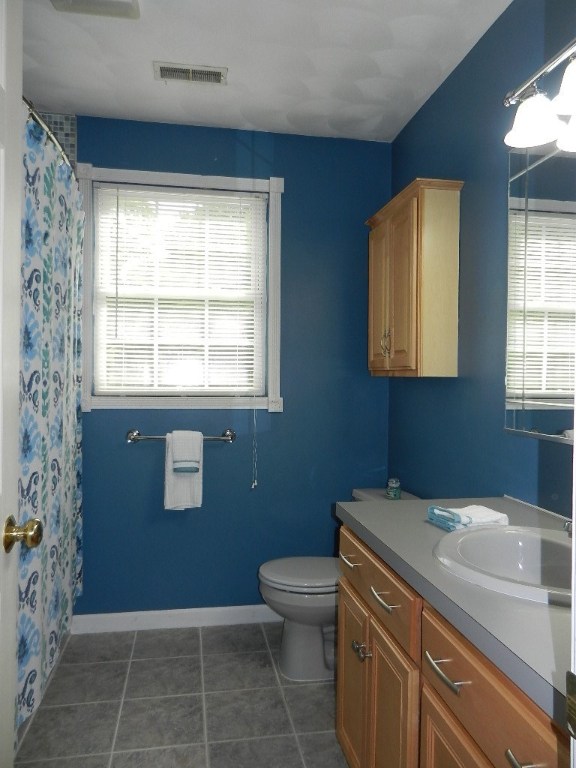 71 Arnold Road Coventry, RI 02816 - Photo 13 of 26 MAIN BATH