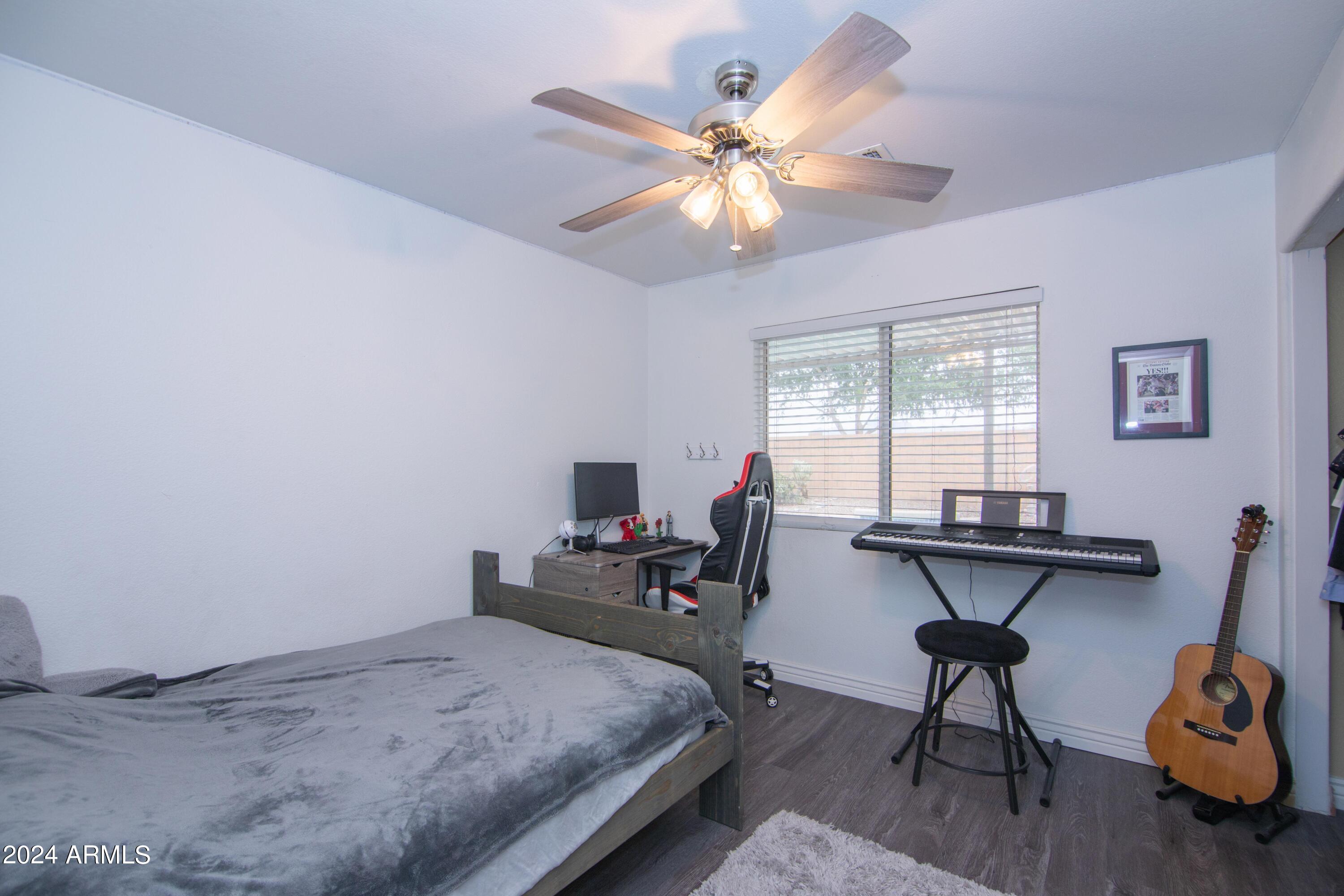 833 South Del Rancho Mesa, AZ 85208 - Photo 26 of 53 Bedroom 2