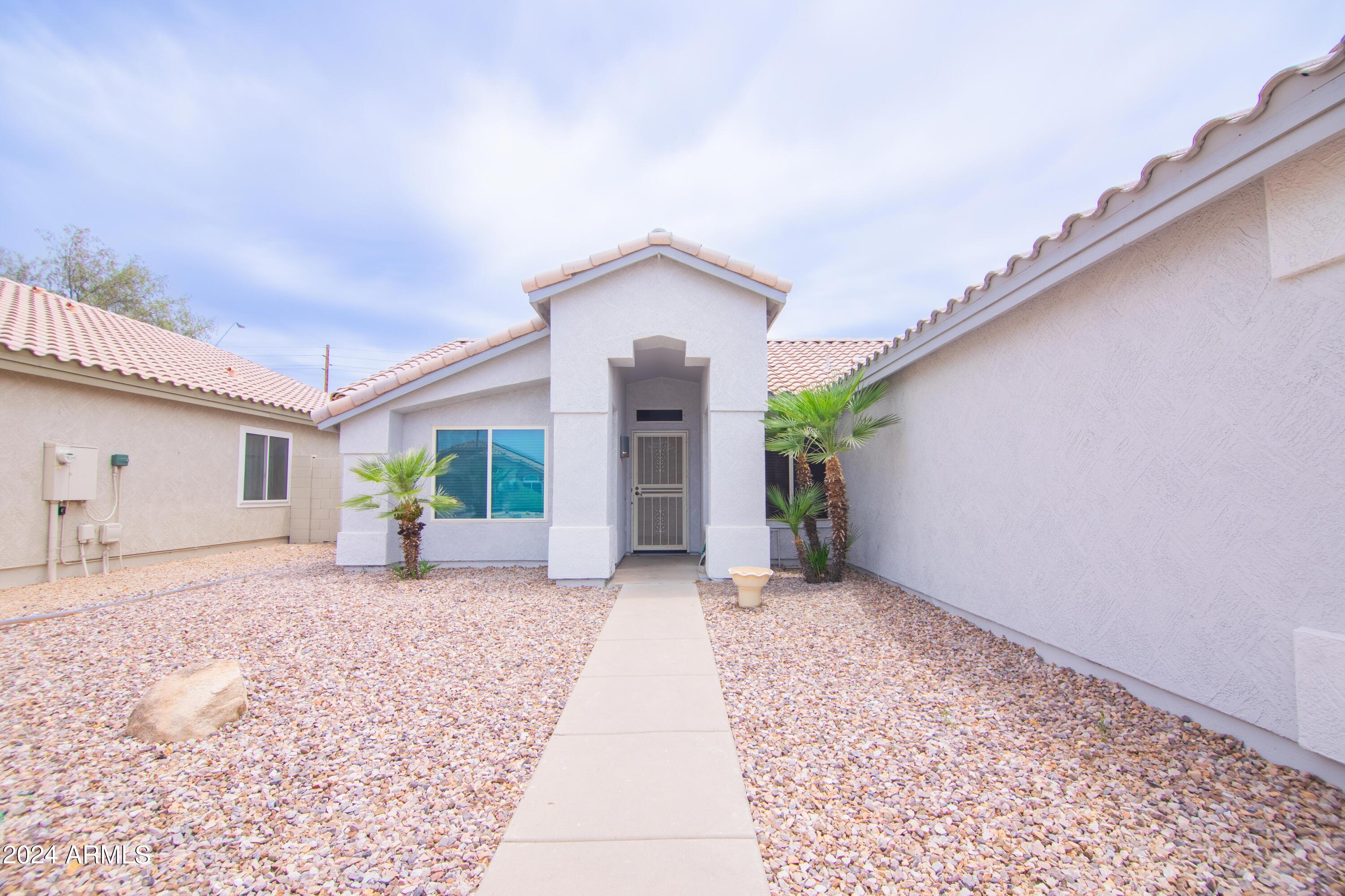 833 South Del Rancho Mesa, AZ 85208 - Photo 47 of 53 Front