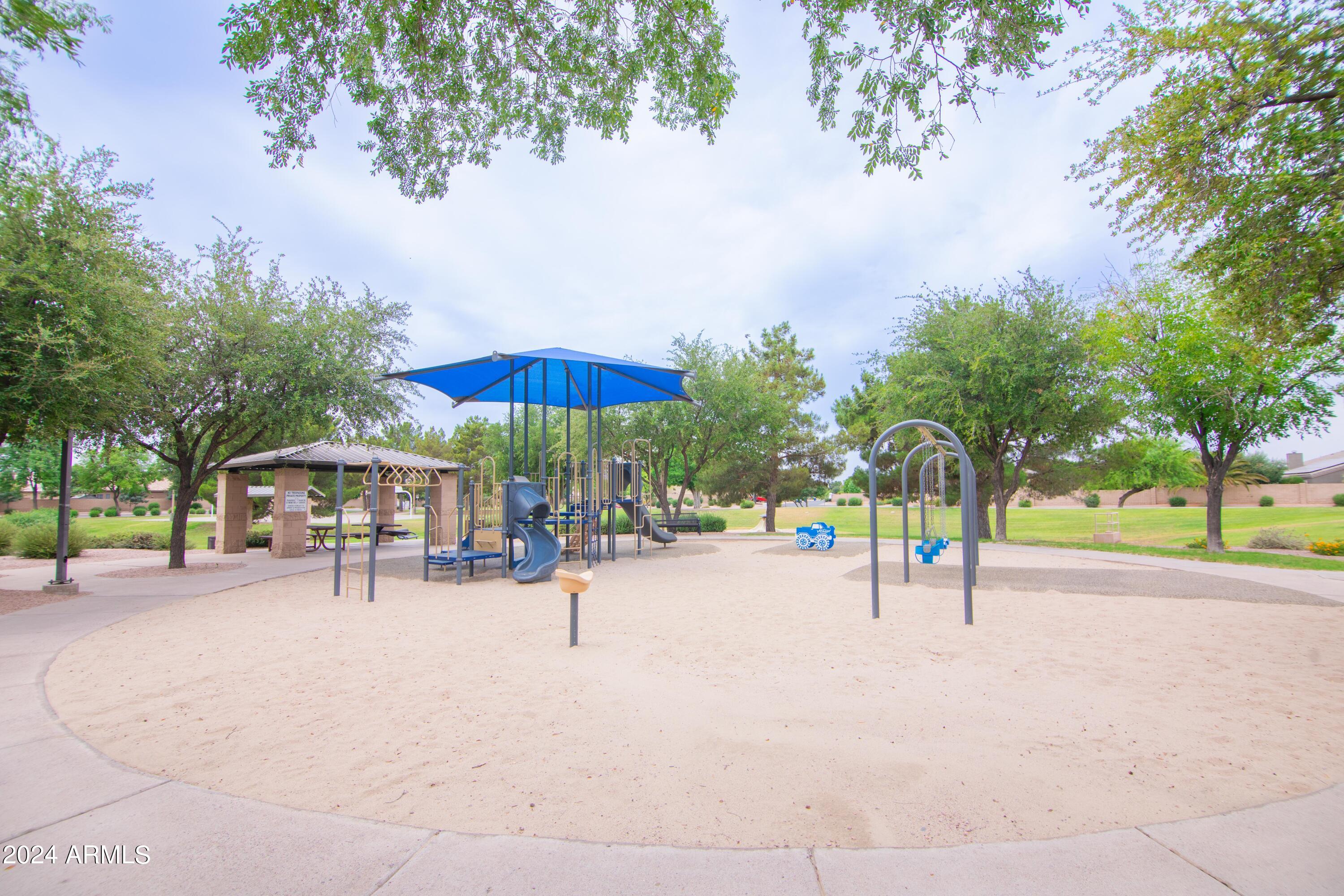833 South Del Rancho Mesa, AZ 85208 - Photo 51 of 53 Park