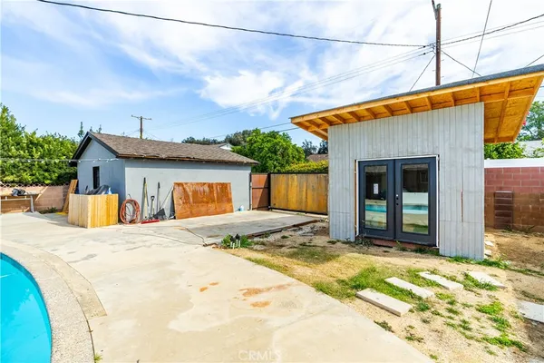 a backyard of a house