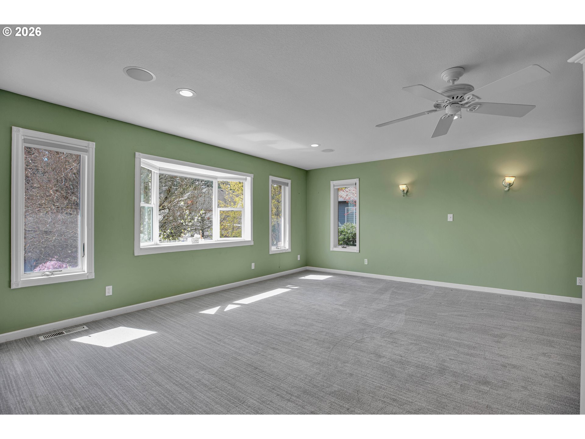 9730 Southwest 168th Place Beaverton, OR 97007 - Photo 12 of 43