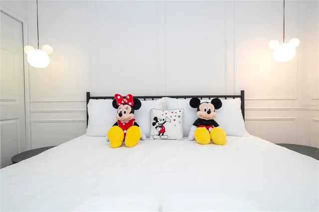 $1,990,000 | 5887 High Seas Drive, Orlando, FL 32821