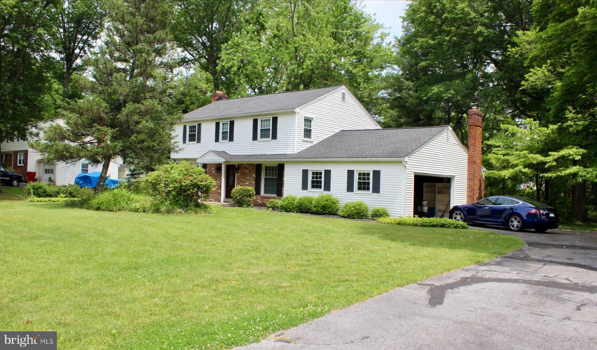 92 Glendale Road Exton, PA 19341 - Photo 1 of 29 Gallery Image 1