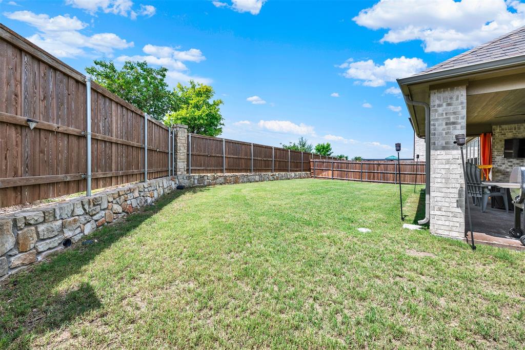 1023 Clydeview Road Forney, TX 75126 - Photo 24 of 28