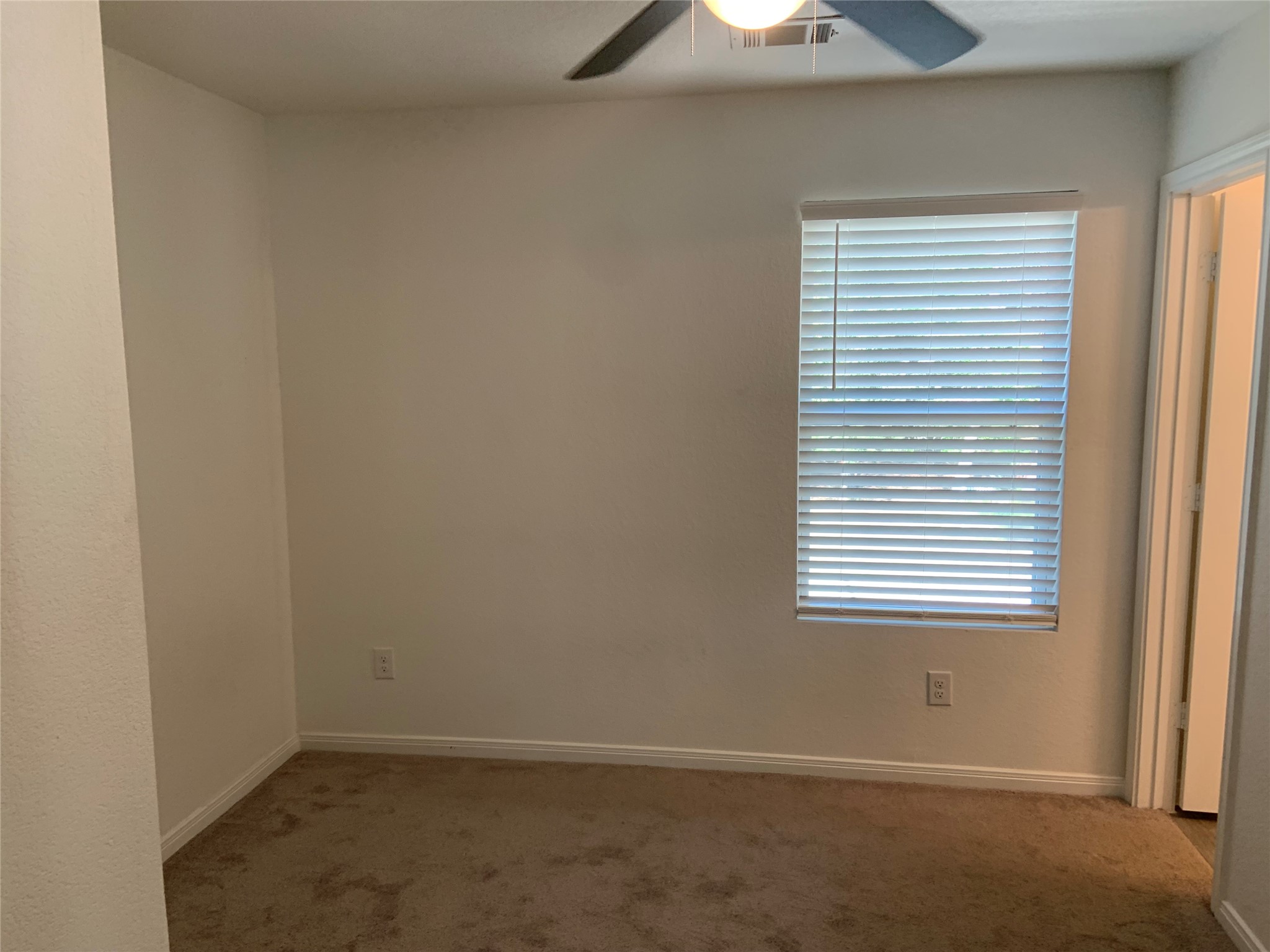 268 Oak Ridge Drive Livingston, TX 77351 - Photo 13 of 18