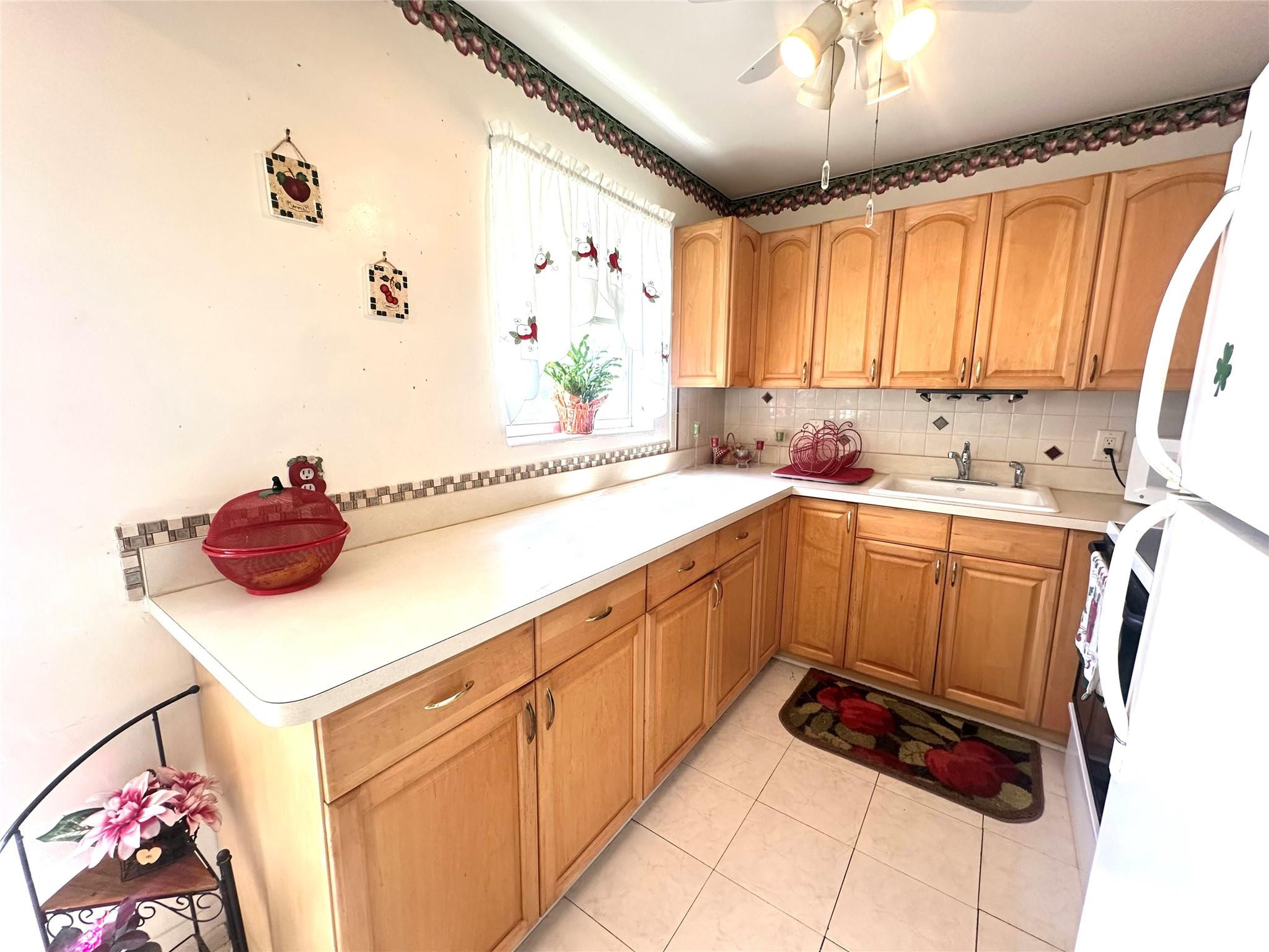 84 Markham East, Unit 84 Deerfield Beach, FL 33442 - Photo 2 of 65 Photo 2