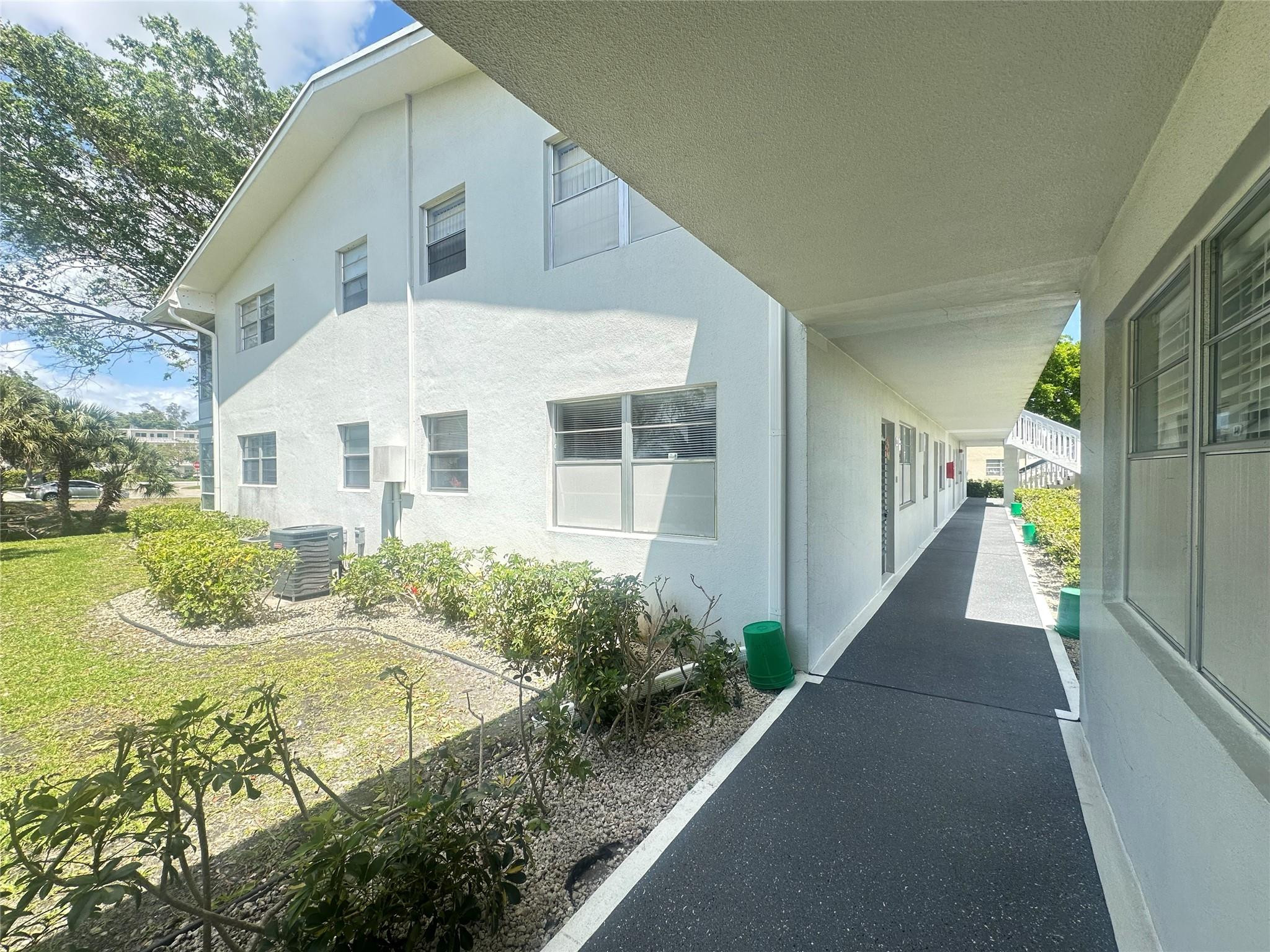 84 Markham East, Unit 84 Deerfield Beach, FL 33442 - Photo 25 of 65 Photo 25