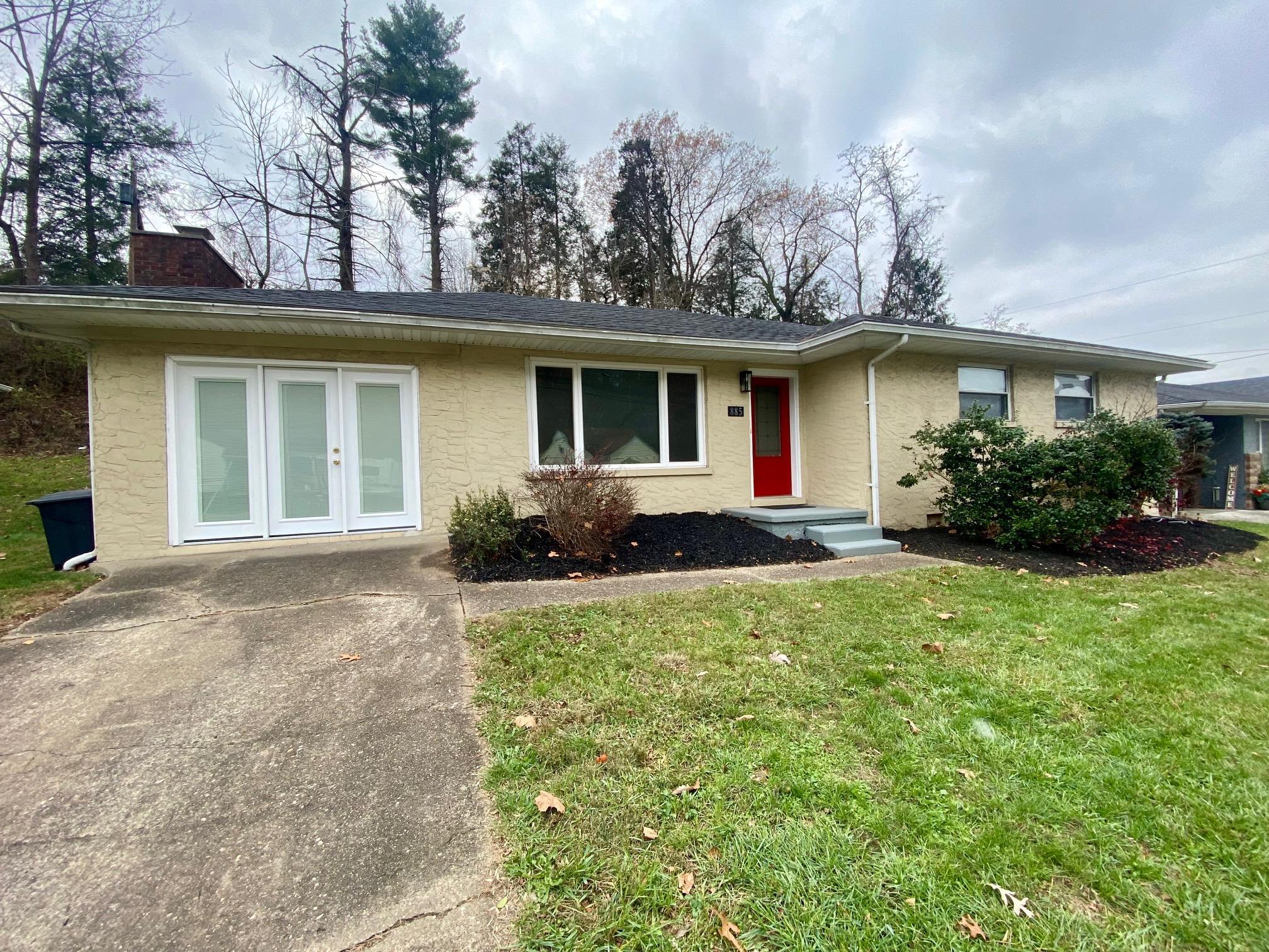 885 Norwood Road Huntington, WV 25705 - Photo 2 of 18 Gallery Image 2