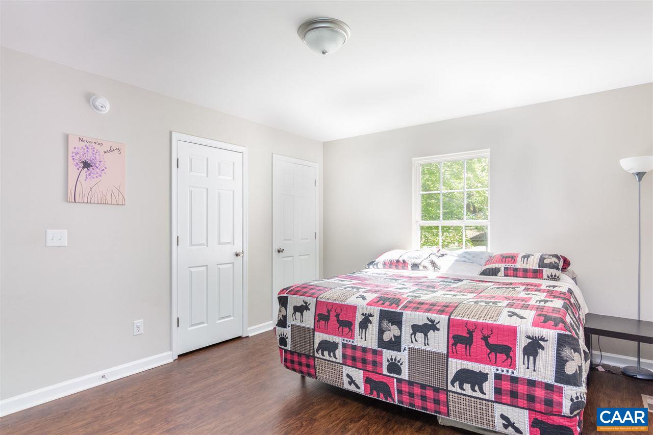 18 East Point Road Palmyra, VA 22963 - Photo 13 of 20 a bedroom with a bed and a window