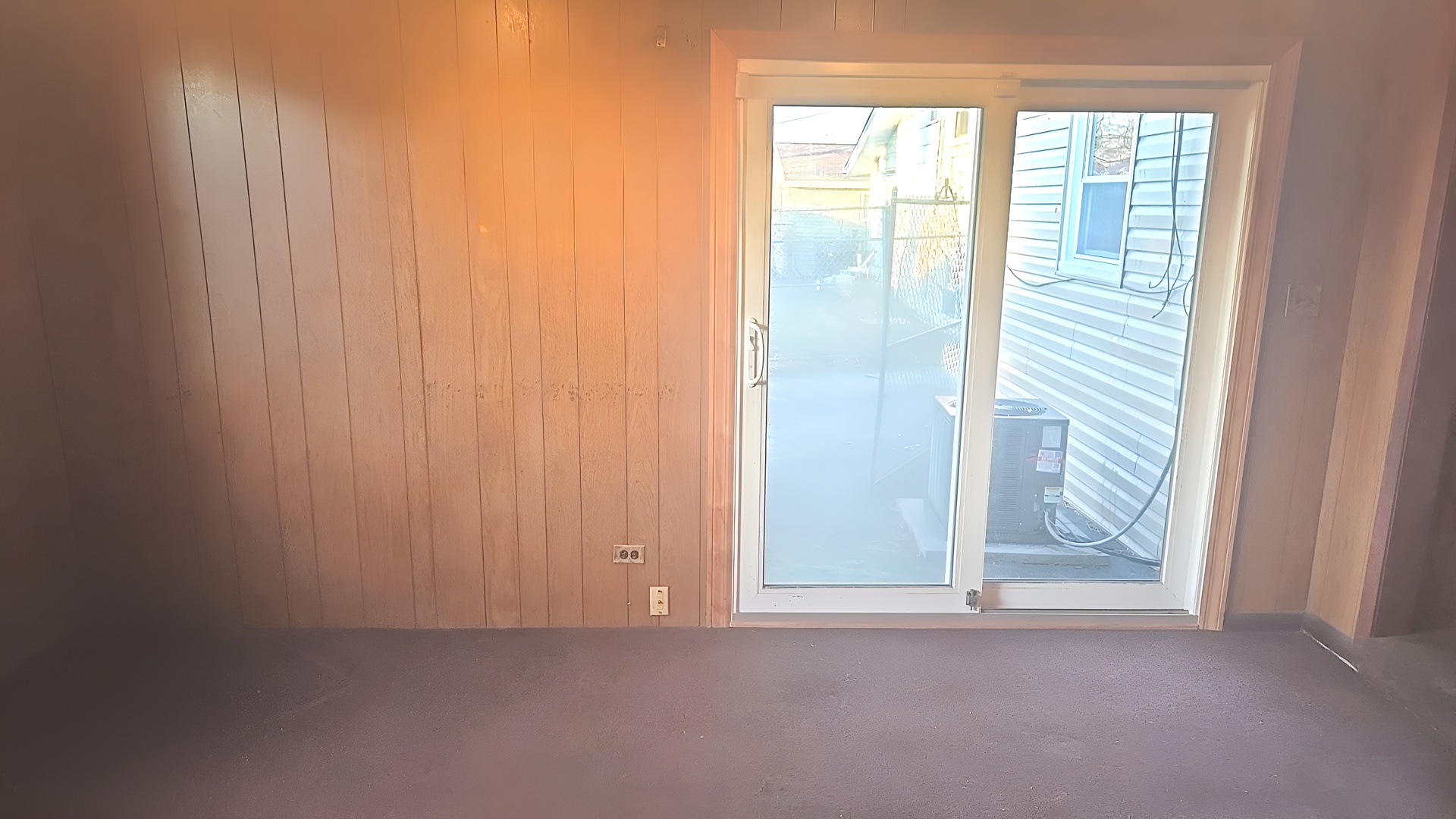 16628 Winchester Avenue Markham, IL 60428 - Photo 15 of 19 a view of empty room with window