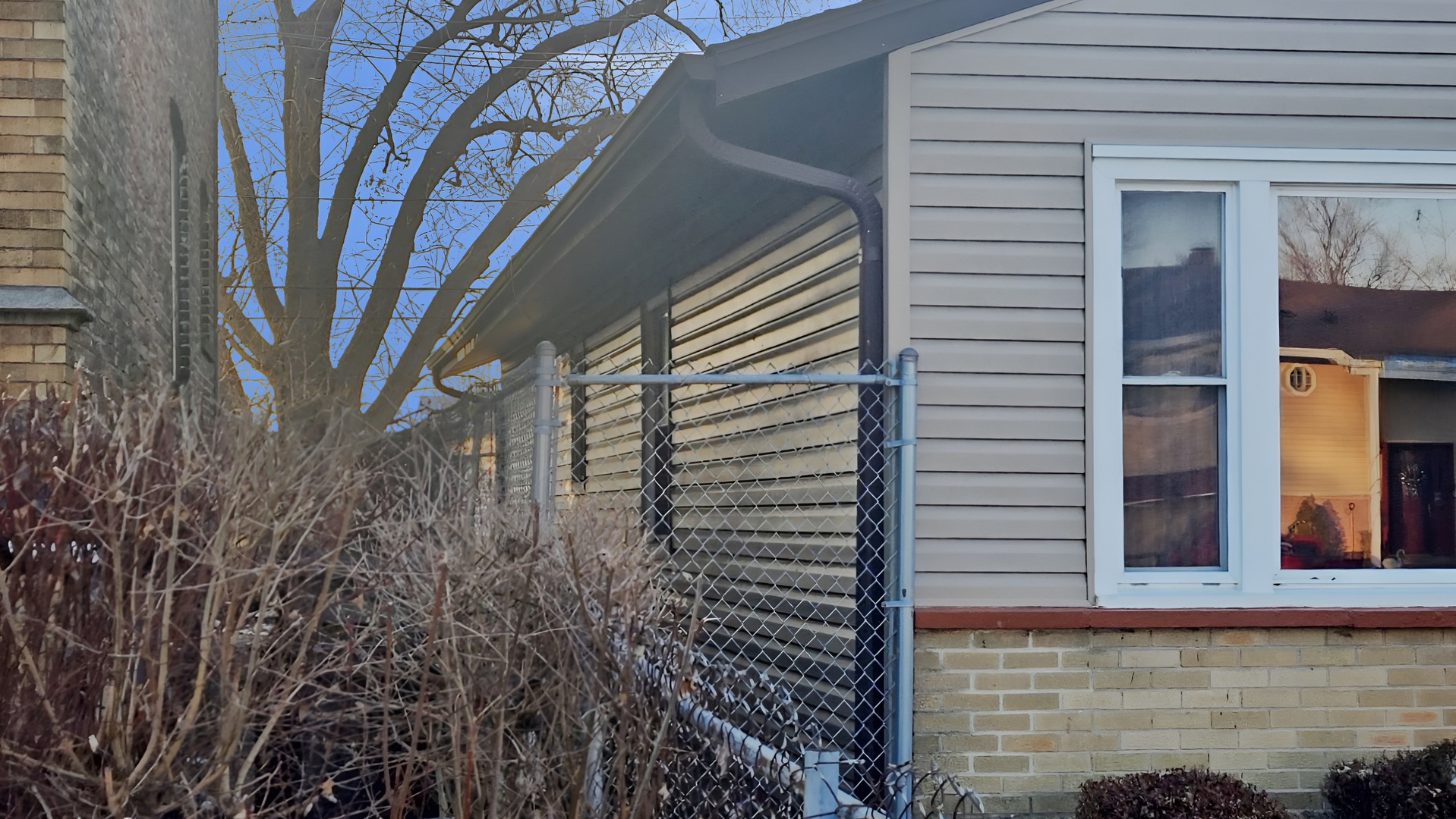 16628 Winchester Avenue Markham, IL 60428 - Photo 3 of 19