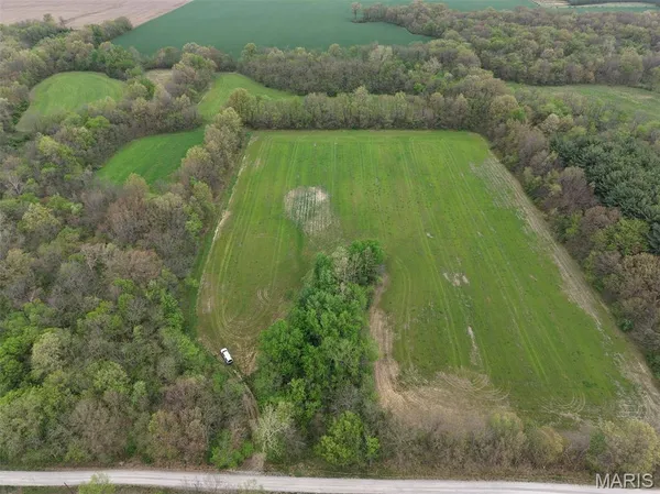 $234,000 | 0 Dry Creek Avenue, Greenville, IL 62246