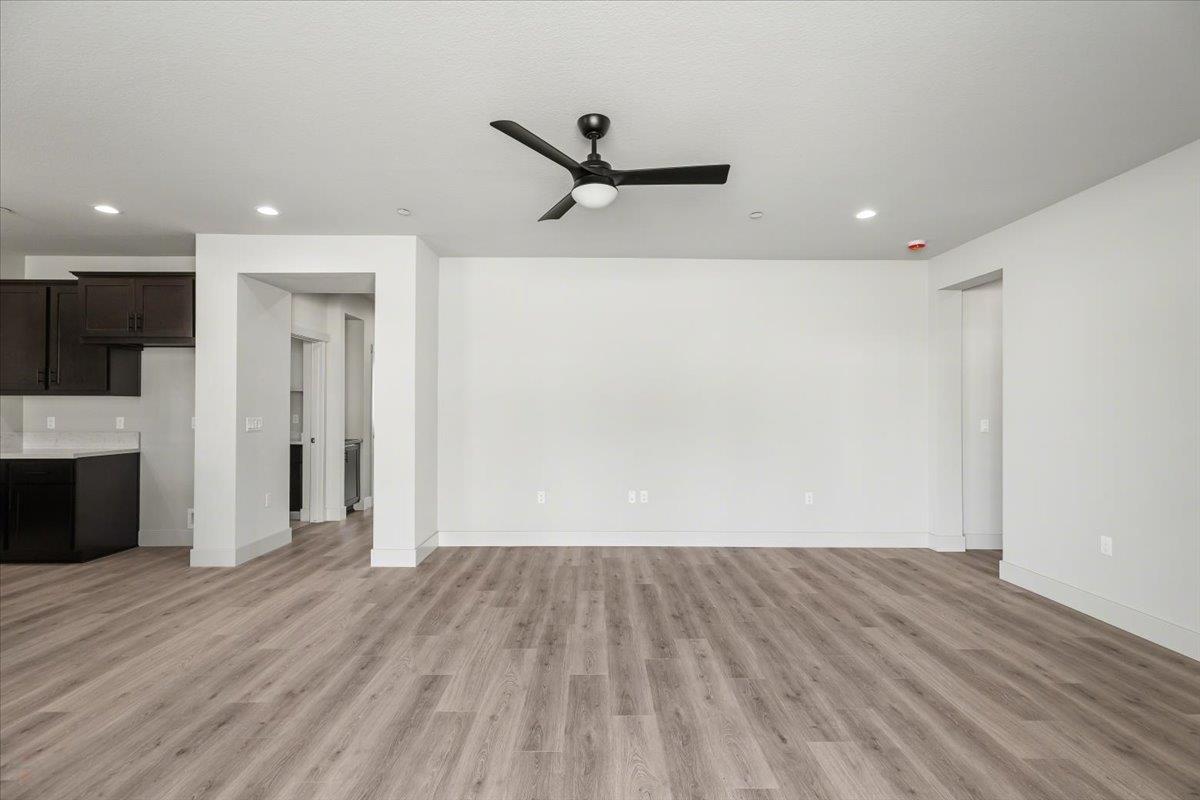 2041 Zane Way Turlock, CA 95382 - Photo 37 of 92