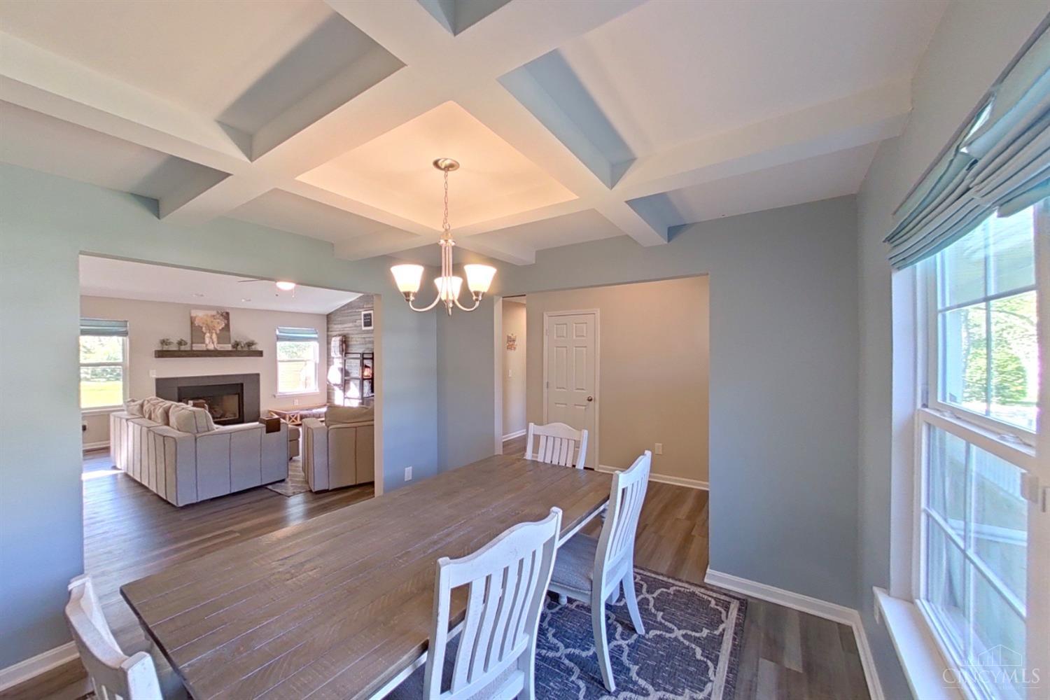 4514 Schoolhouse Road Batavia, OH 45103 - Photo 22 of 86 Dining Room