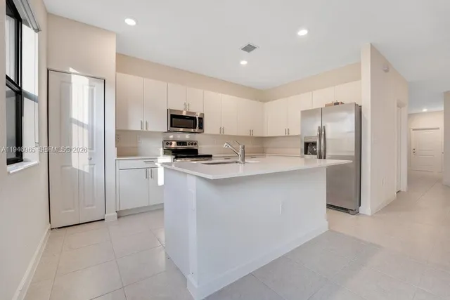 $2,990 | 11918 Southwest 245 Terrace, Unit 11918, Homestead, FL 33032