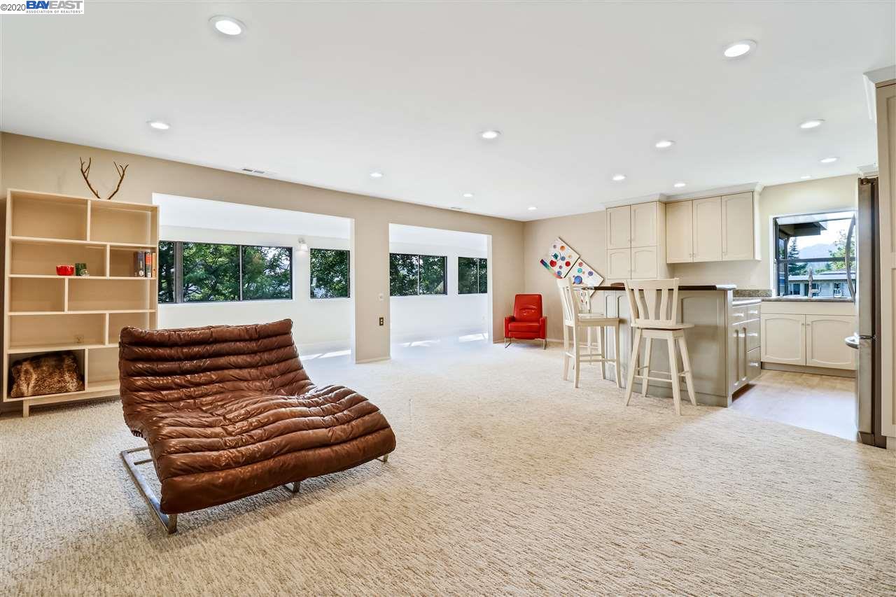 1348 Running Springs Road, Unit 7 Walnut Creek, CA 94595 - Photo 1 of 1 Gallery Image 1