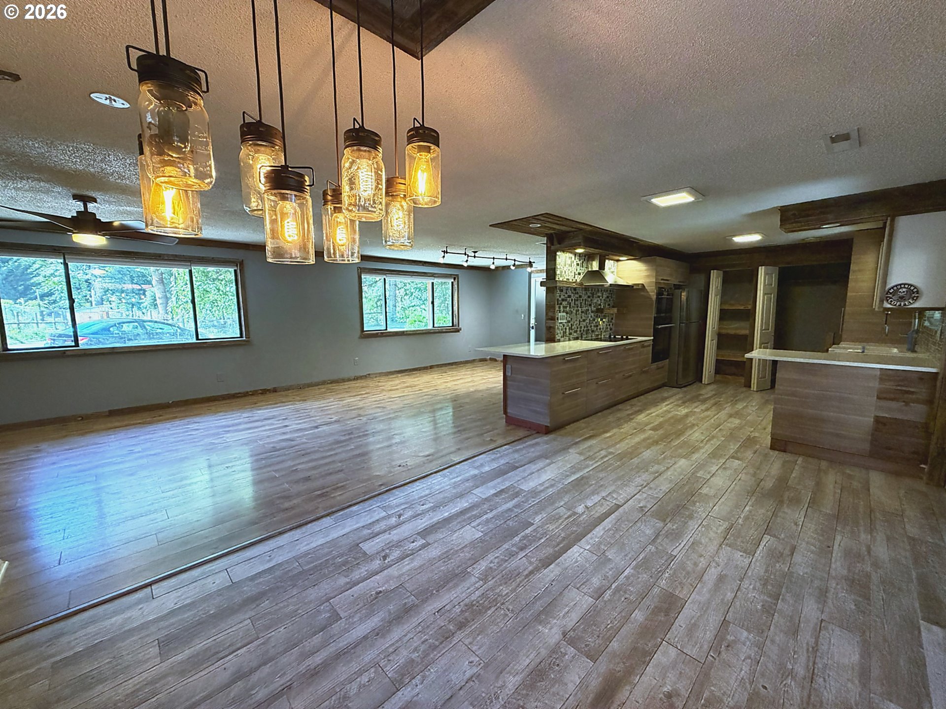 23529 Trillium Hollow Road Oregon City, OR 97045 - Photo 11 of 44