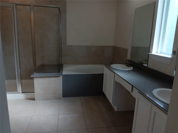 $2,100 | 24722 Lake Basin Court, Katy, TX 77493