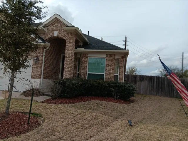 $2,200 | 24722 Lake Basin Court, Katy, TX 77493